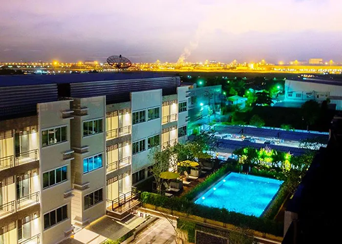 Suvarnabhumi Airport Resort 4*